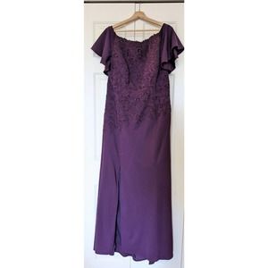 Jade Couture Women's Mother of the Bride Beaded Embroidered Floral Dress Sz.16